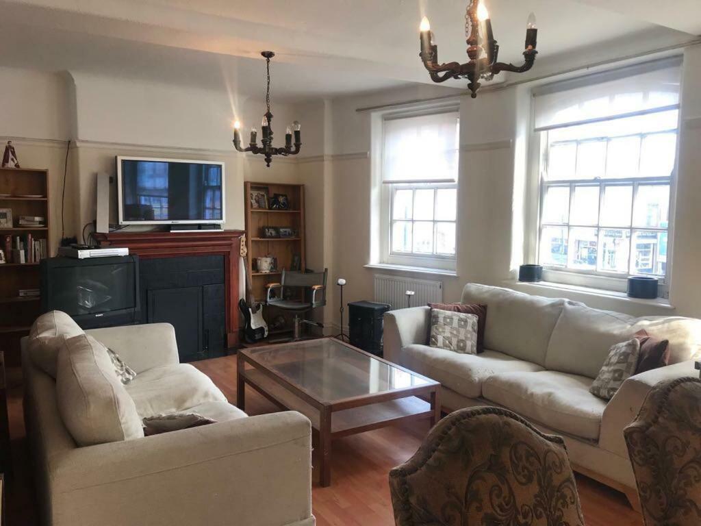 Cheap Basic, No Frills Flat. Sleeps 6, Suitable For Construction Workers? * Edgware